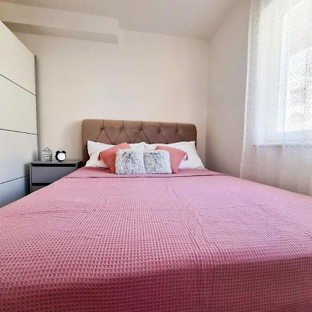 Apartment Three Roads Baška Voda エクステリア 写真
