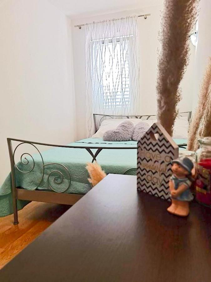 Apartment Three Roads Baška Voda エクステリア 写真