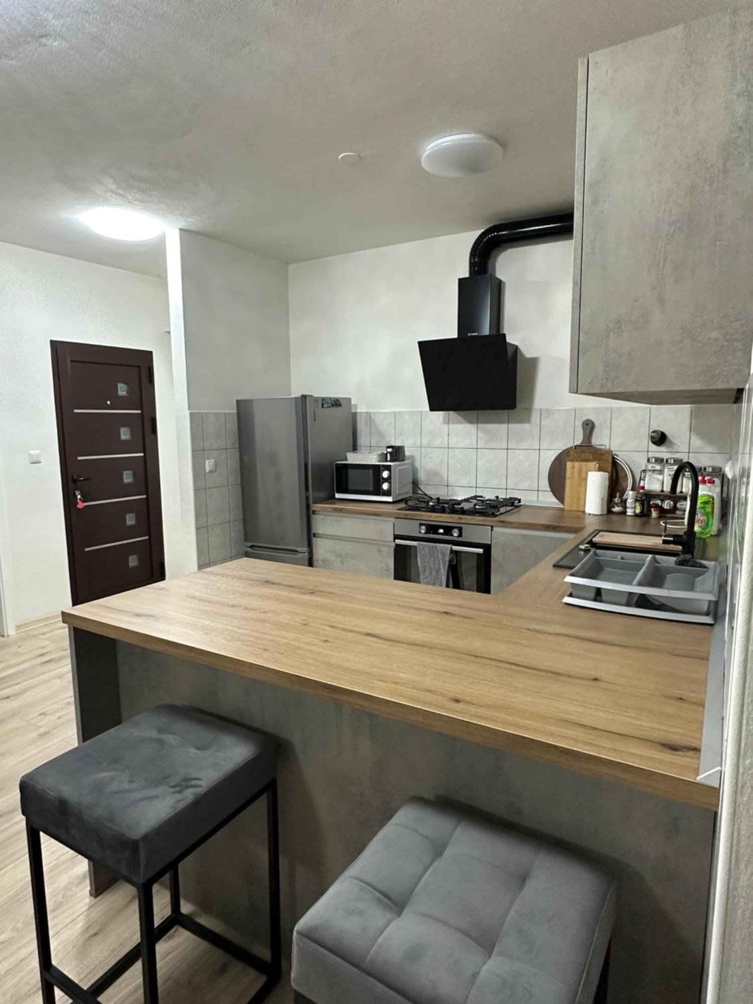 Apartment Three Roads Baška Voda エクステリア 写真