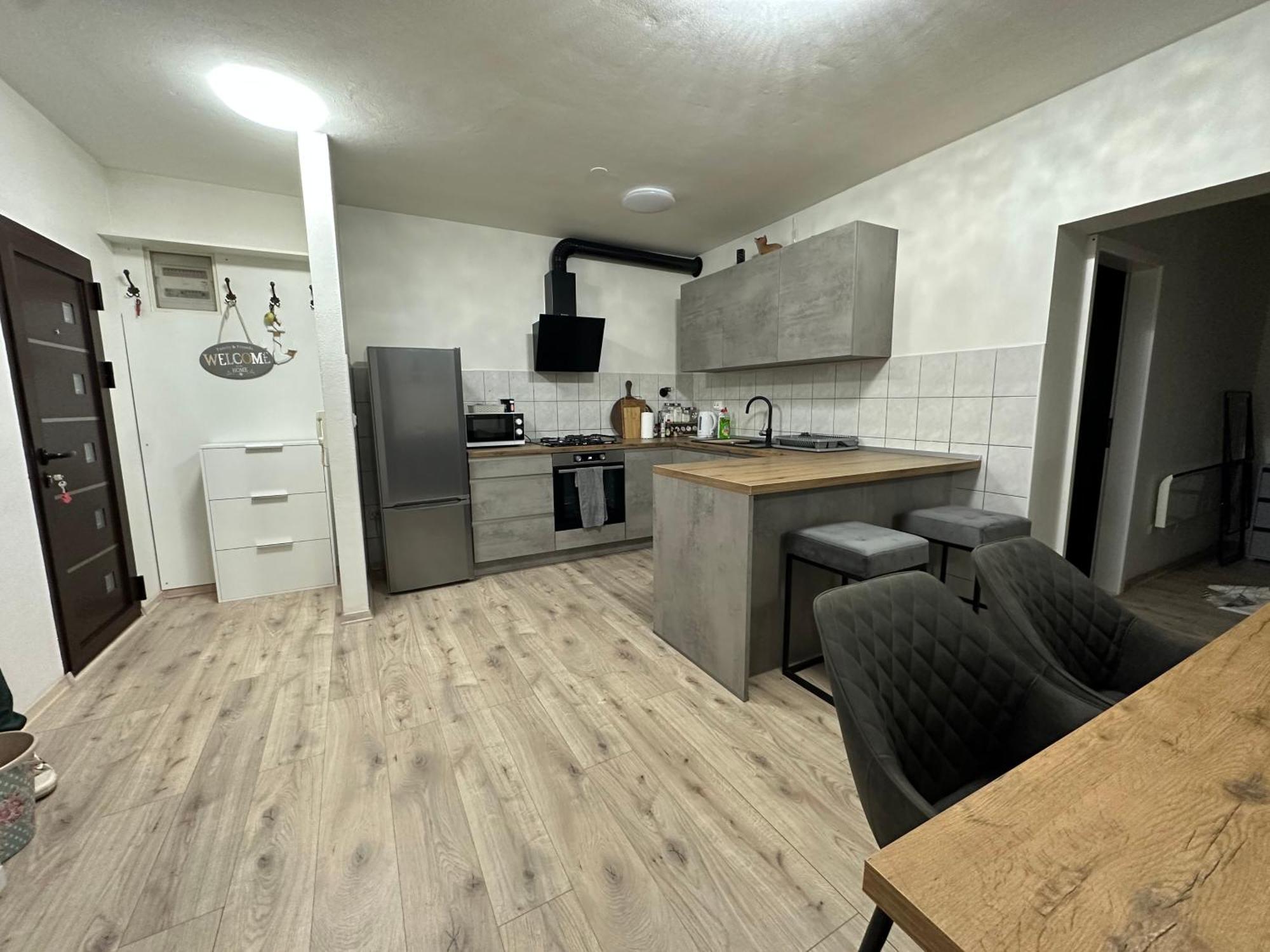 Apartment Three Roads Baška Voda エクステリア 写真